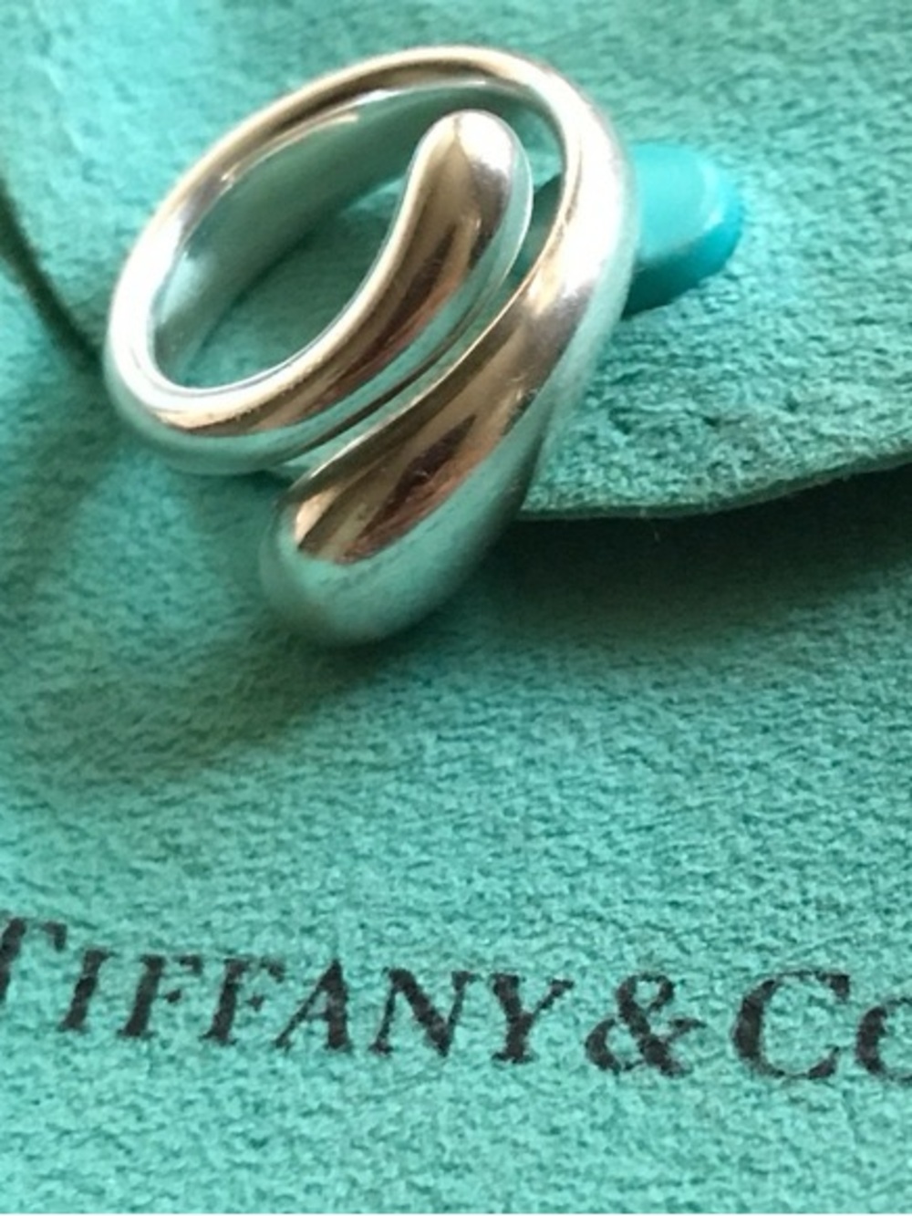 Tiffany & Co. Elsa Peretti Sterling Silver Teardrop Ring Size 7
